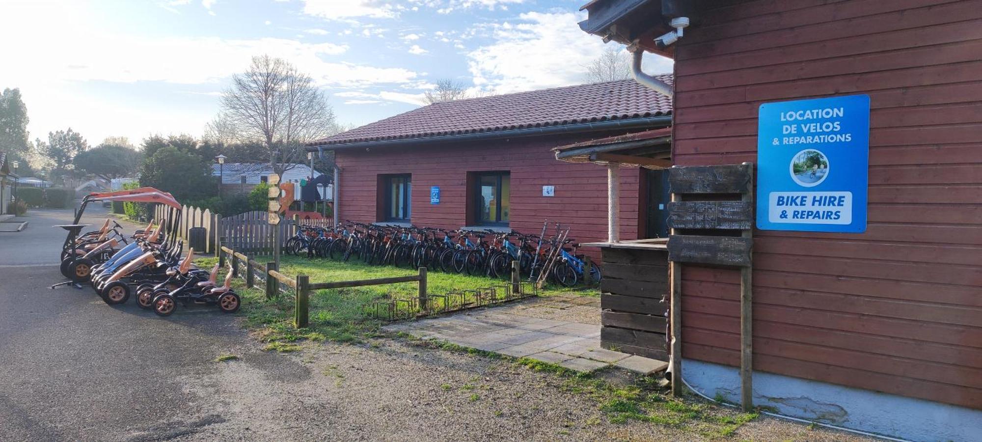 Hotel Au Bonheur Des Landes à Gastes Extérieur photo